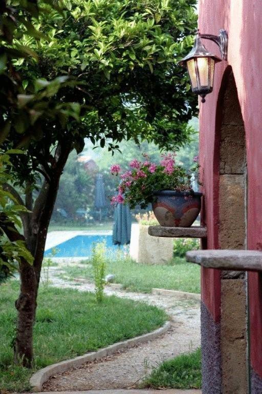 Hotel De Loulia Peroulades (Corfu)