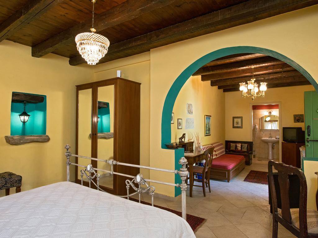 Hotel De Loulia Peroulades (Corfu)