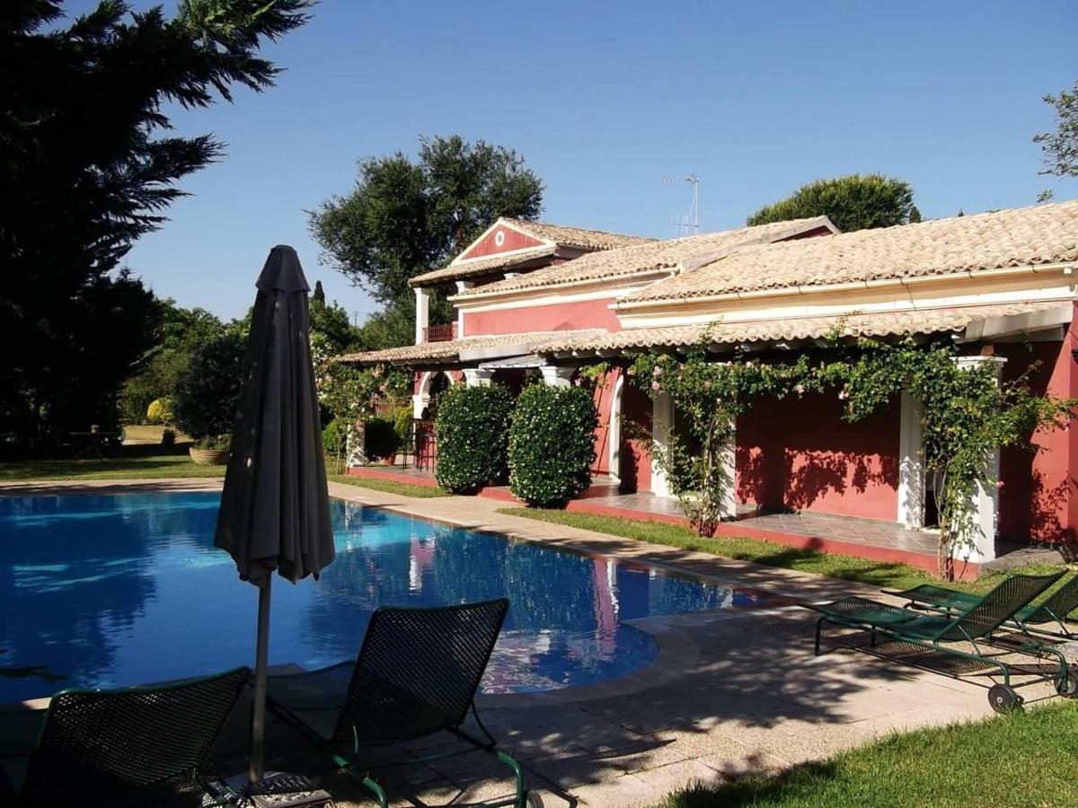 De Loulia 4* Peroulades (Corfu)